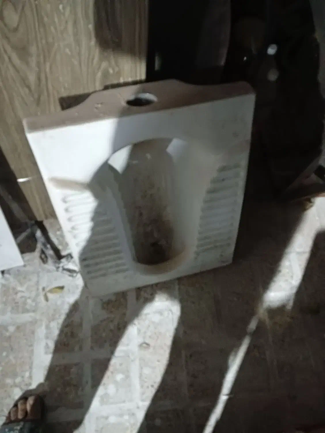 کاسه توالت ایرانی|لوازم سرویس بهداشتی|بومهن, |دیوار