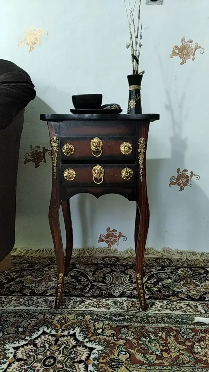 میز تلفن|میز تلفن|بیرجند, |دیوار