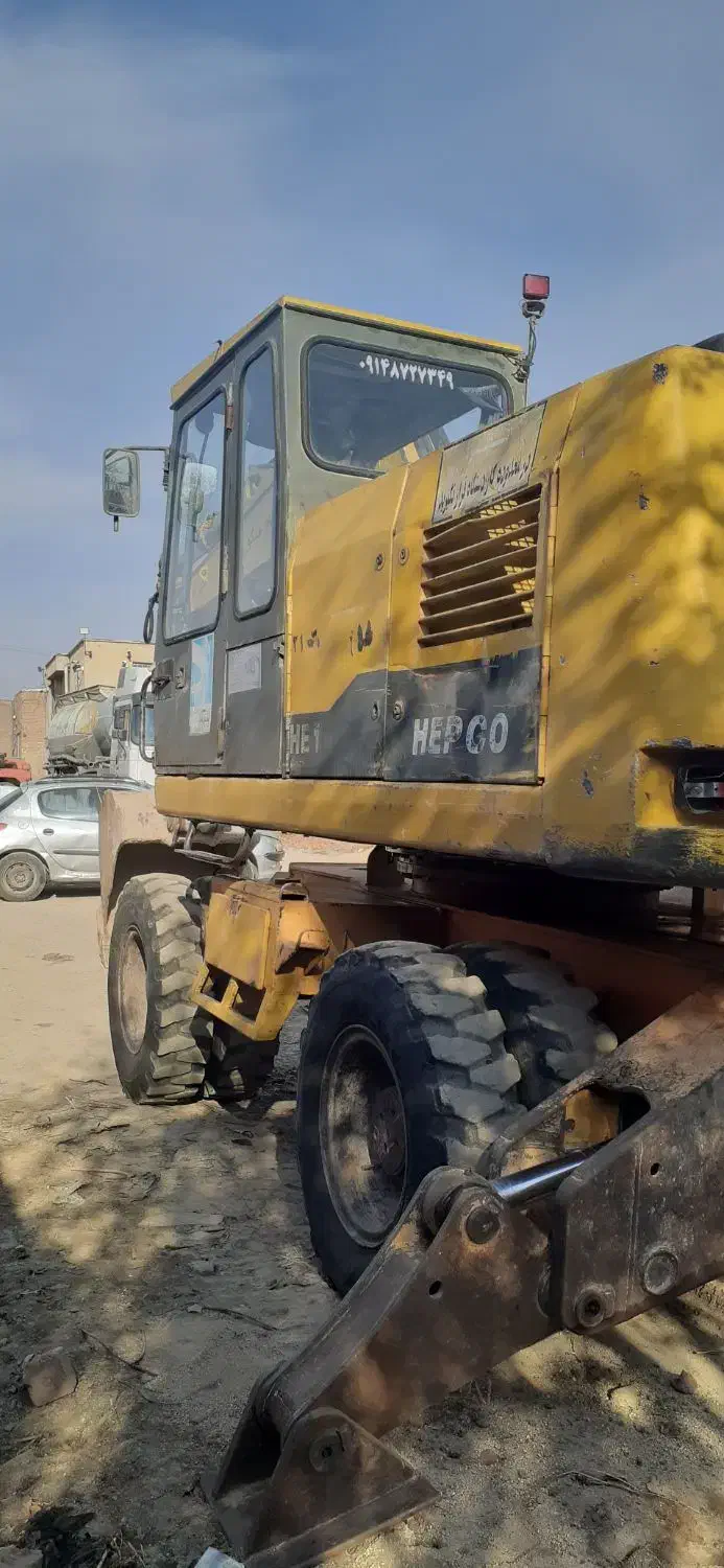 بیل مکانیکی لاستیکی هپکو اچ ای ۱۰۰|خودرو سنگین|اسلام‌شهر, شاطره|دیوار