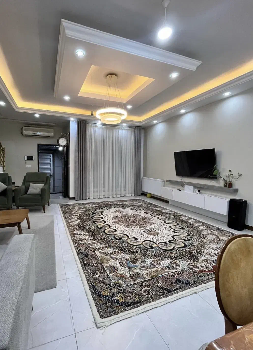 نزدیک بلوار اصلی/پارکینگ سندی/آماده سکونت فوری|فروش آپارتمان|اهواز, سپیدار|دیوار