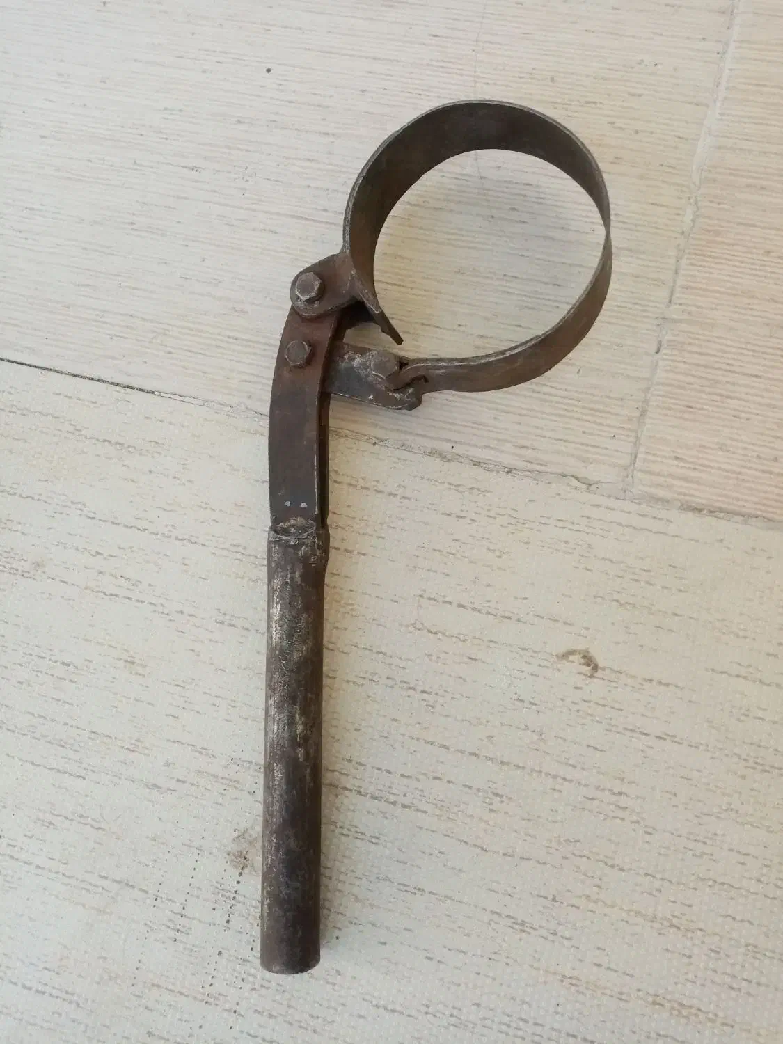 آچار مخصوص بازکردن فیلترروغن|ابزارآلات|بروجرد, |دیوار