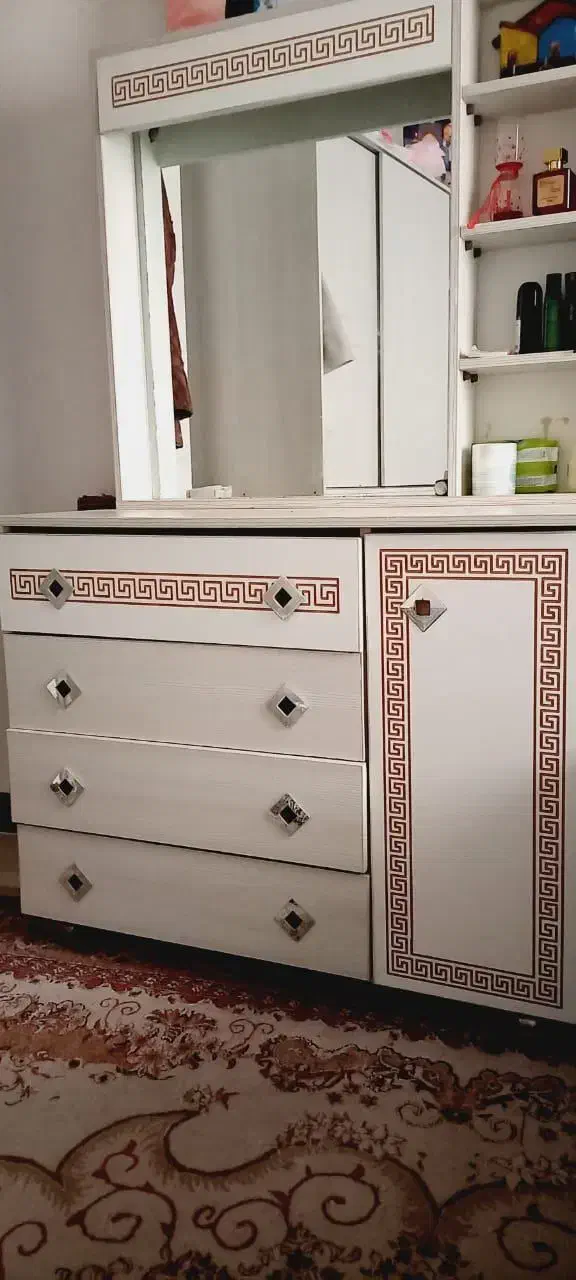 سرویس خواب|تخت و سرویس خواب|رشت, آزادگان|دیوار