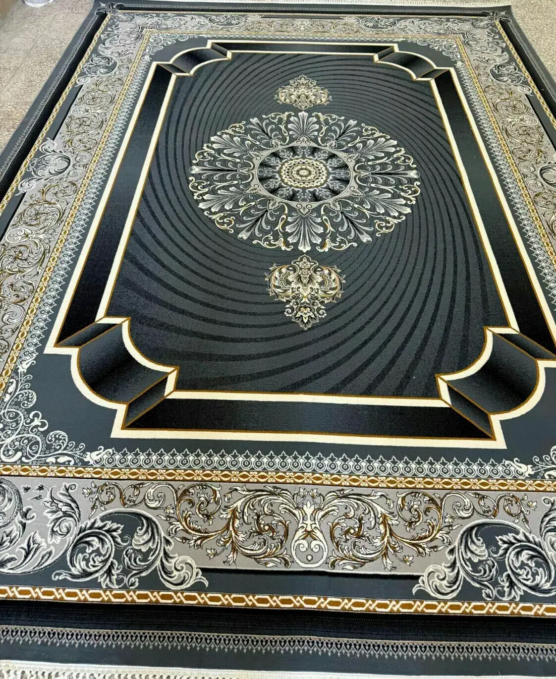 فرش خسروی.|فرش|اردل, |دیوار