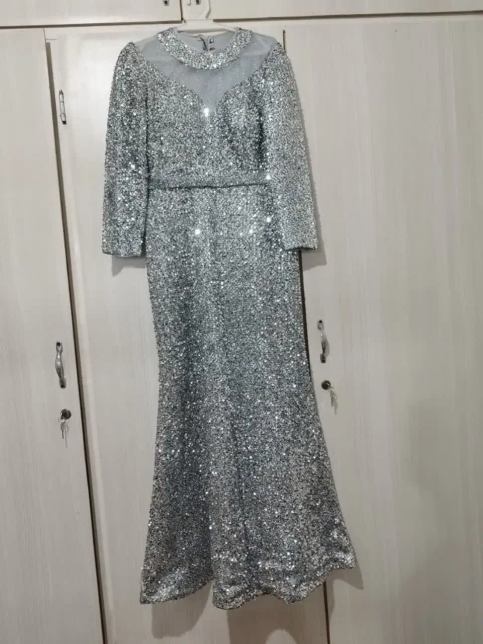 لباس مجلسی|لباس|قم, یزدانشهر|دیوار