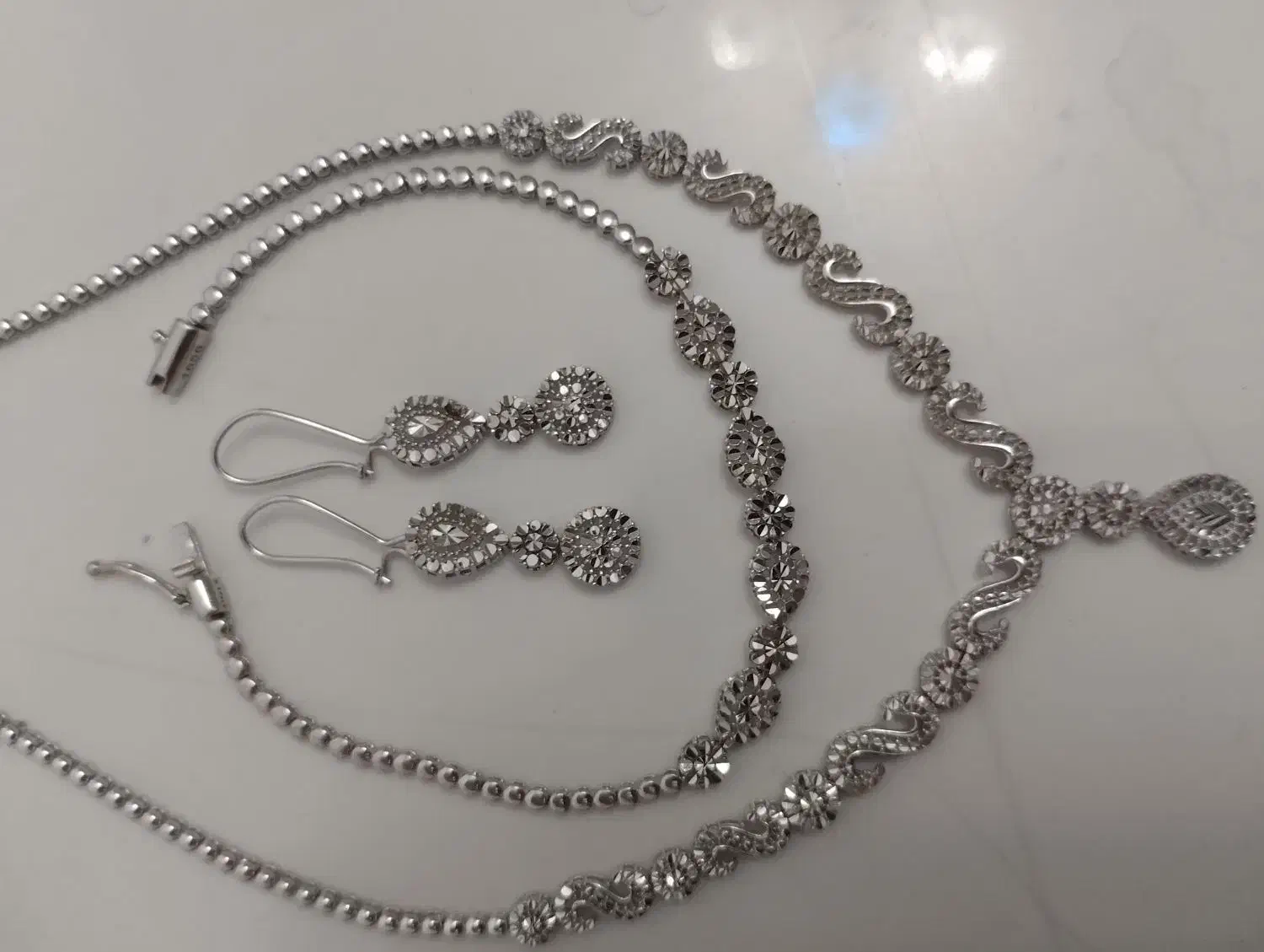 ۴۲گرم طلا|جواهرات|همدان, |دیوار