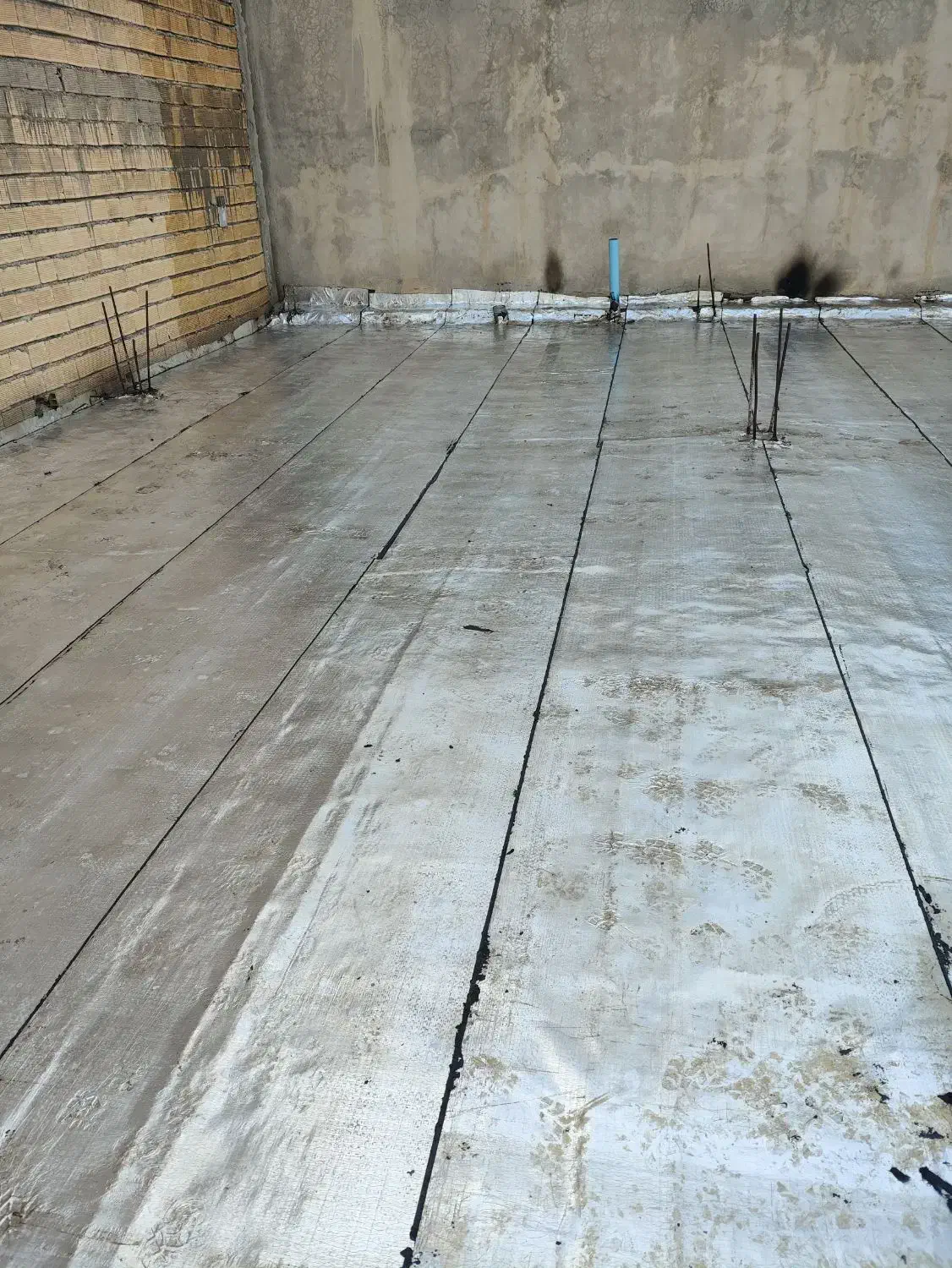 نصب ایزوگام حتی یک متر|مصالح و تجهیزات ساختمان|ایذه, |دیوار