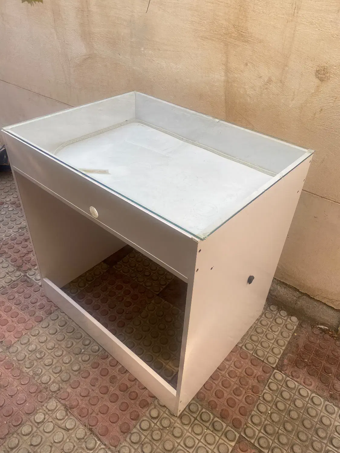 میز|میز تحریر و کامپیوتر|مراغه, |دیوار