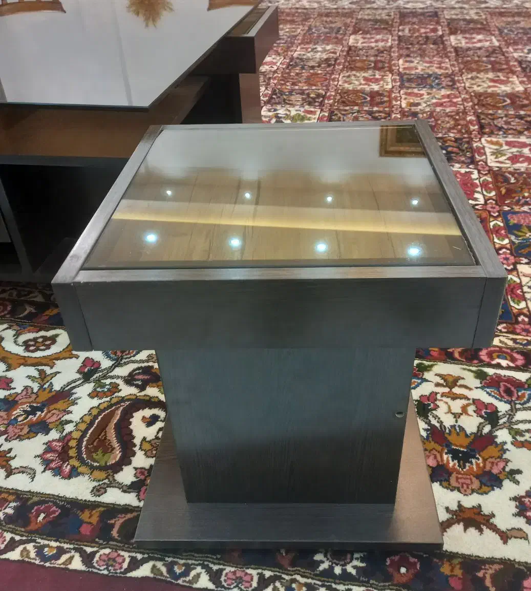 میز پذیرایی چوبی|مبلمان خانگی و میز عسلی|شهرکرد, |دیوار