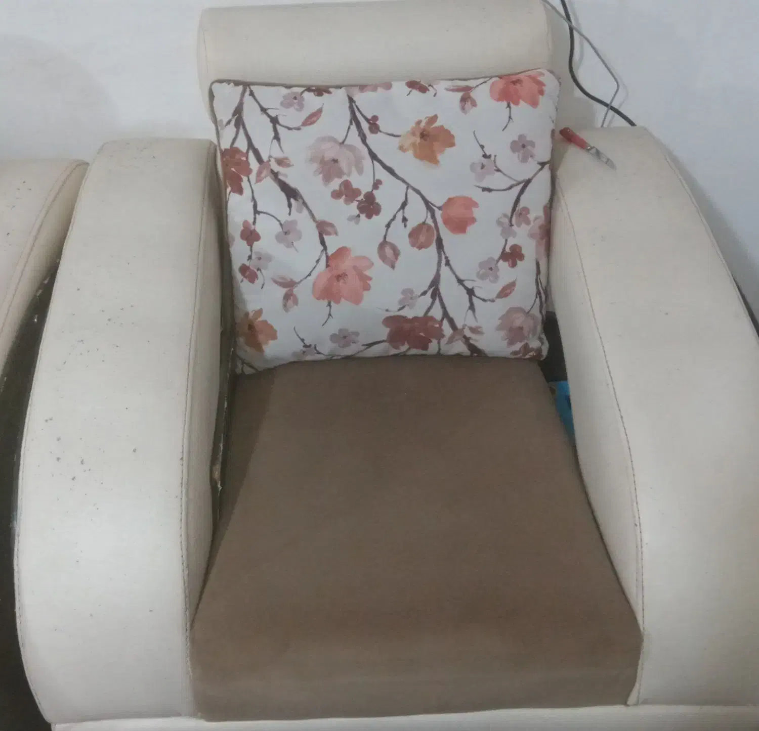 مبل 7نفره سفید کرمی|مبلمان خانگی و میز عسلی|مراغه, |دیوار