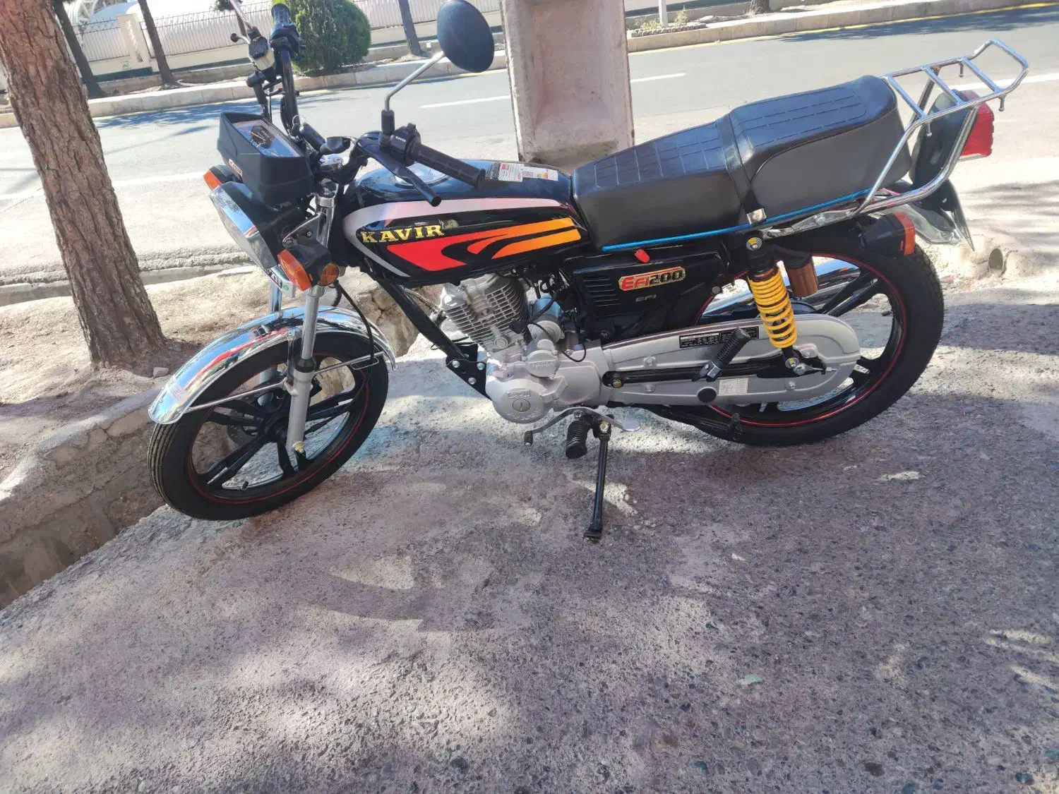 موتور ۲۰۰ cc خشک سندآزاد|موتورسیکلت|بیرجند, |دیوار