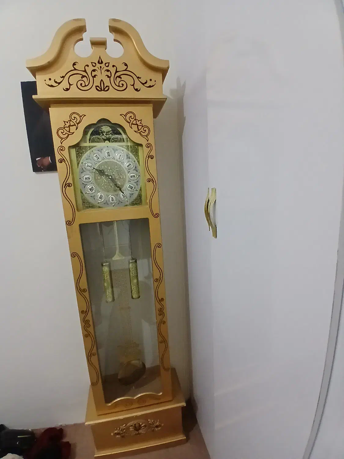 ساعت ایستاده|ساعت دیواری و تزئینی|گلبهار, شهر جدید گلبهار|دیوار