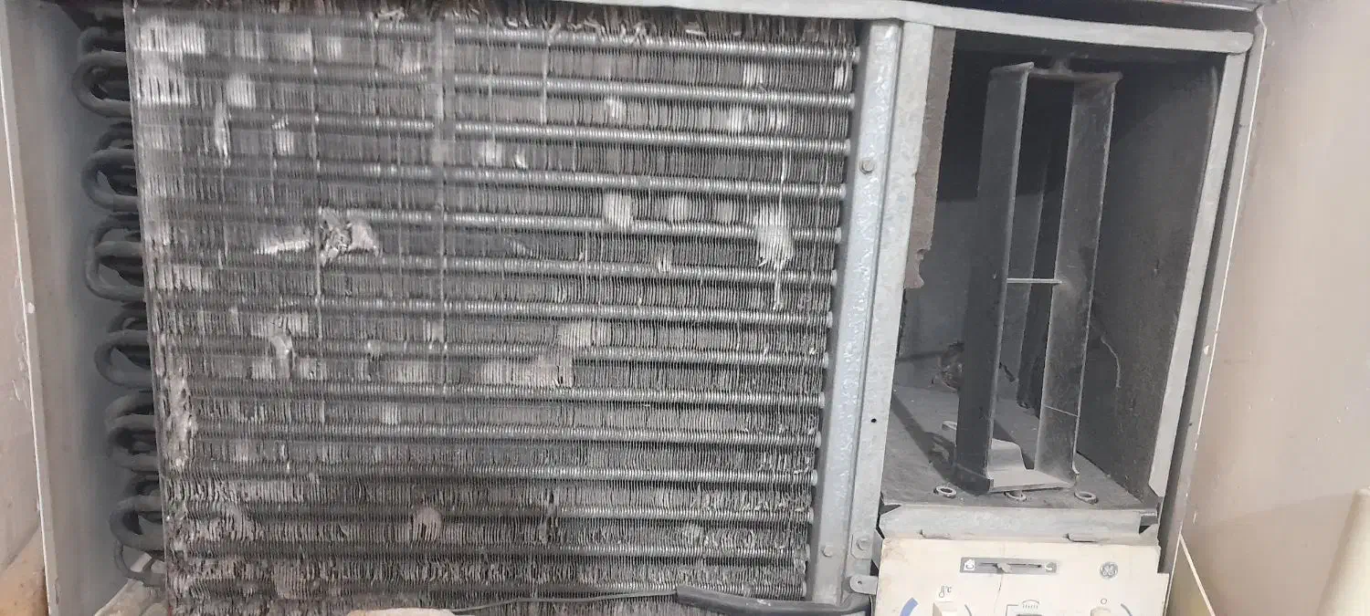 کولرپنجره ای 18هزار موتور پیستونی سالم برودت عالی|کولر گازی و فنکوئل|حمیدیه, |دیوار