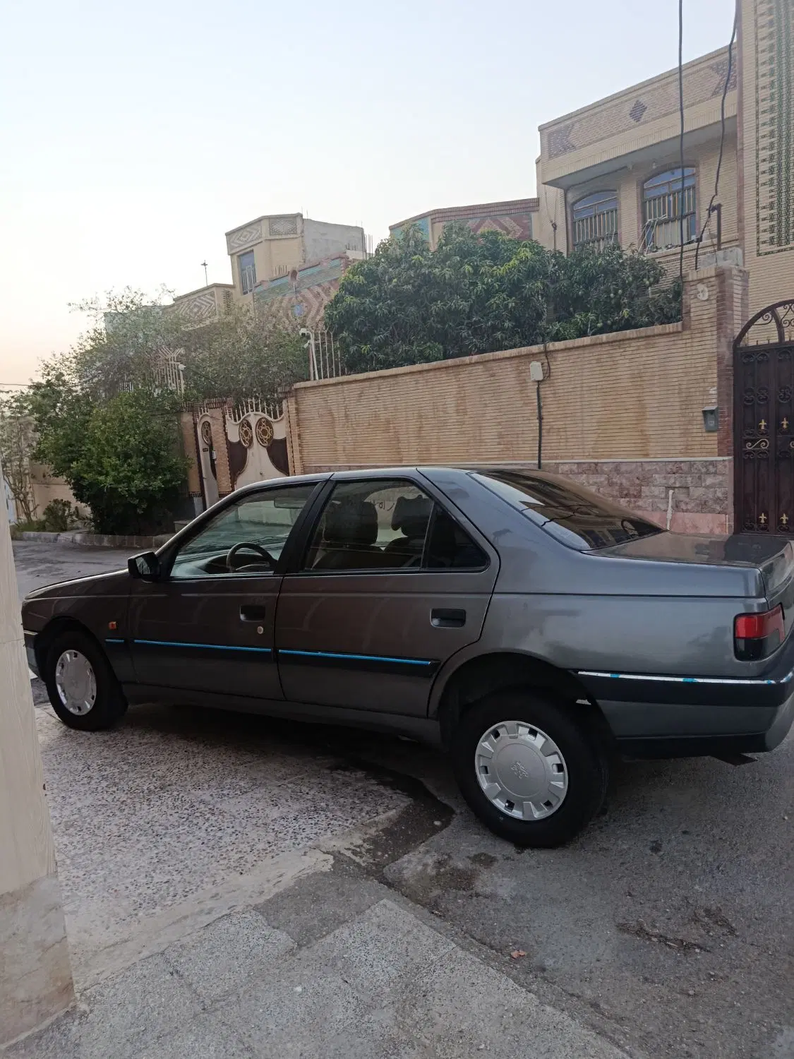 پژو 405 مدل92|خودرو سواری و وانت|بندرعباس, |دیوار