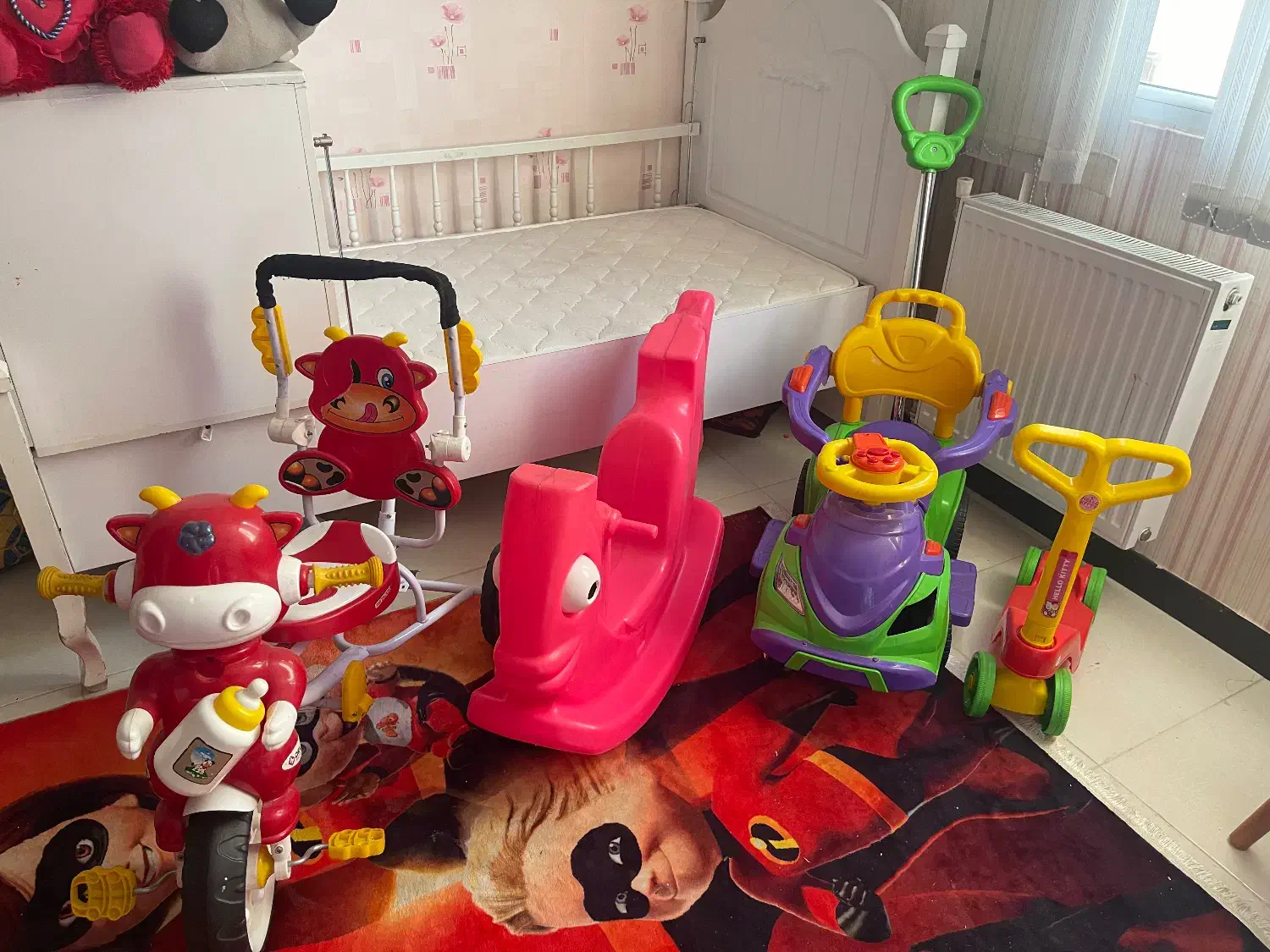 فروش تخت وخوش خواب وسایل بچه|تخت و صندلی بچه|شیراز, احمدآباد|دیوار