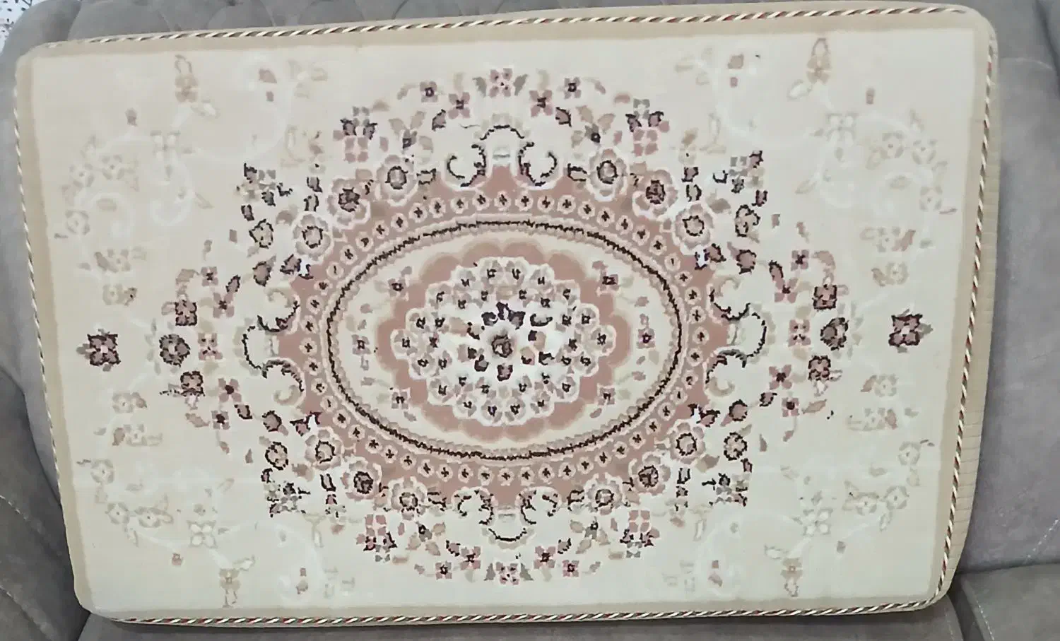 پشتی|پشتی|سیرجان, |دیوار