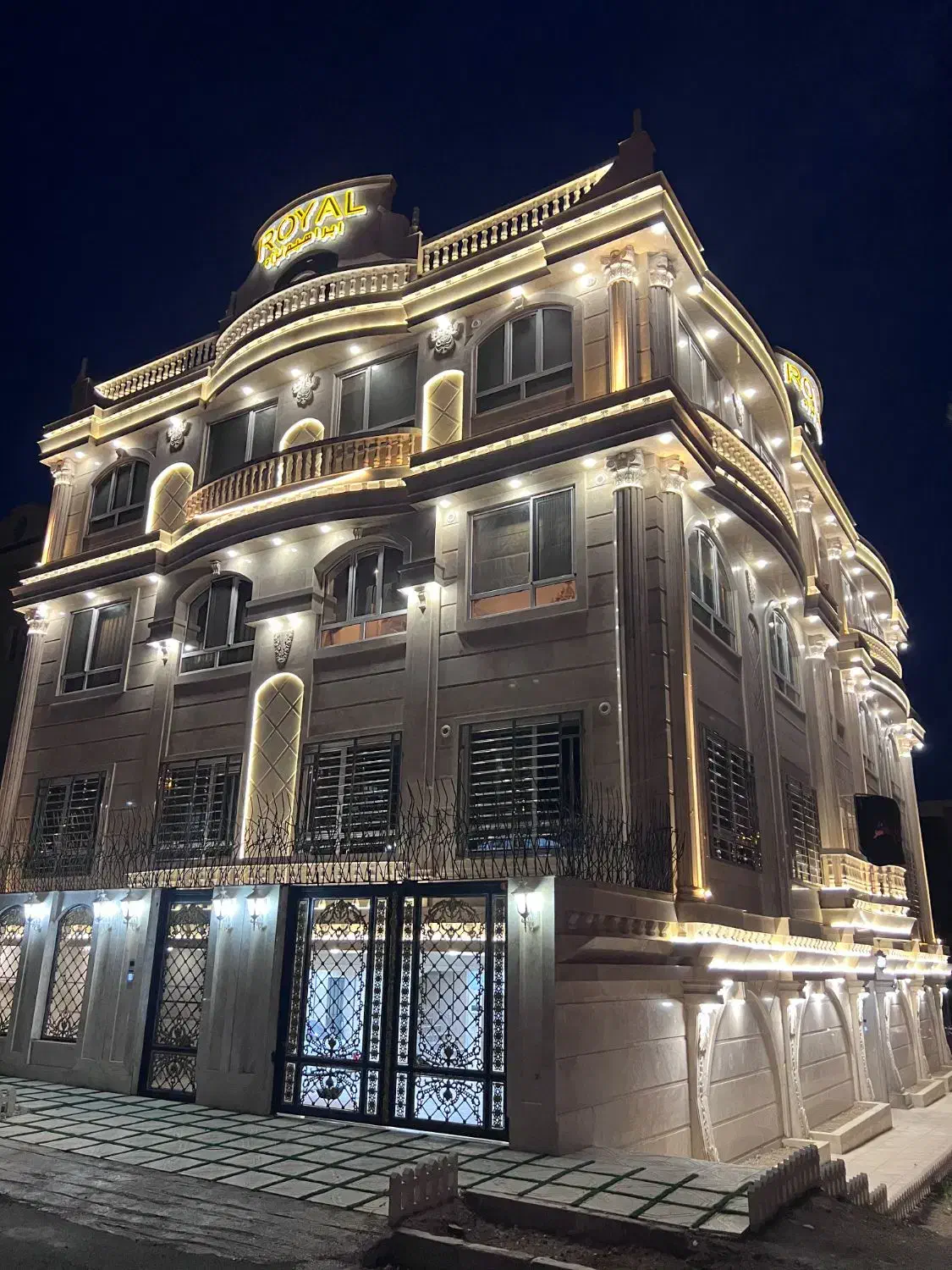 آپارتمان فاز۱ بلوار علامه طباطبایی ۳نبش|فروش آپارتمان|پرند, فاز ۱|دیوار