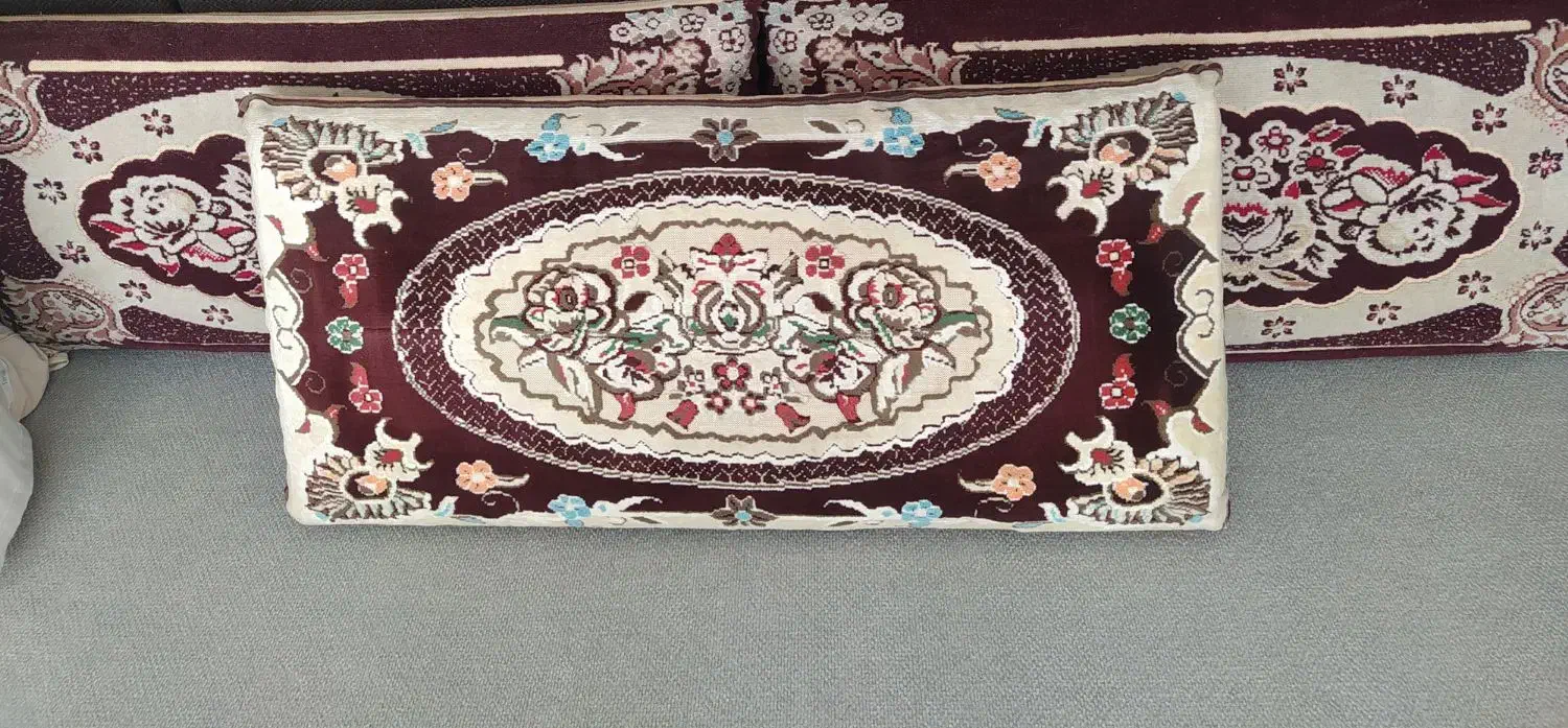 پشتی|پشتی|مشهد, عامل|دیوار