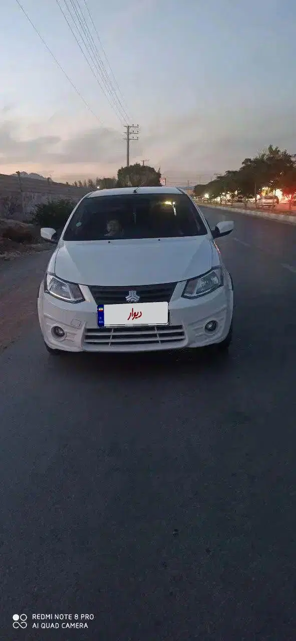 ساینا ۱۴۰۰|خودرو سواری و وانت|خمینی‌شهر, |دیوار