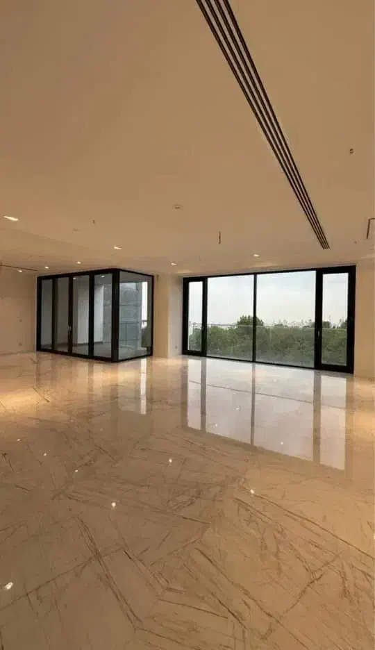 ۱۴۰متر*آکواریوم نور*کلید نخورده*سوپرسازه*تکواحدی