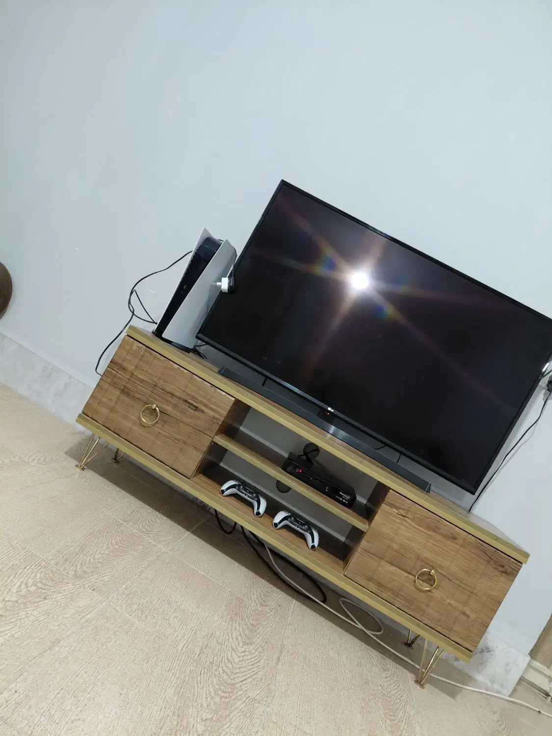 میز تلوزیون نو و مد روز|میز تلویزیون|شیراز, شهرک گلستان شمالی|دیوار