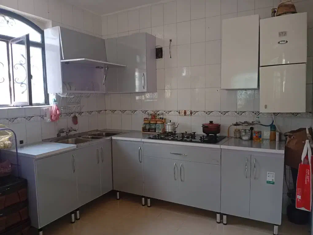 ۶ متر کابینت آماده پیش ساخت/قیمت ۸میلیون/فلز و mdf|مصالح و تجهیزات ساختمان|شیراز, گود عربان|دیوار