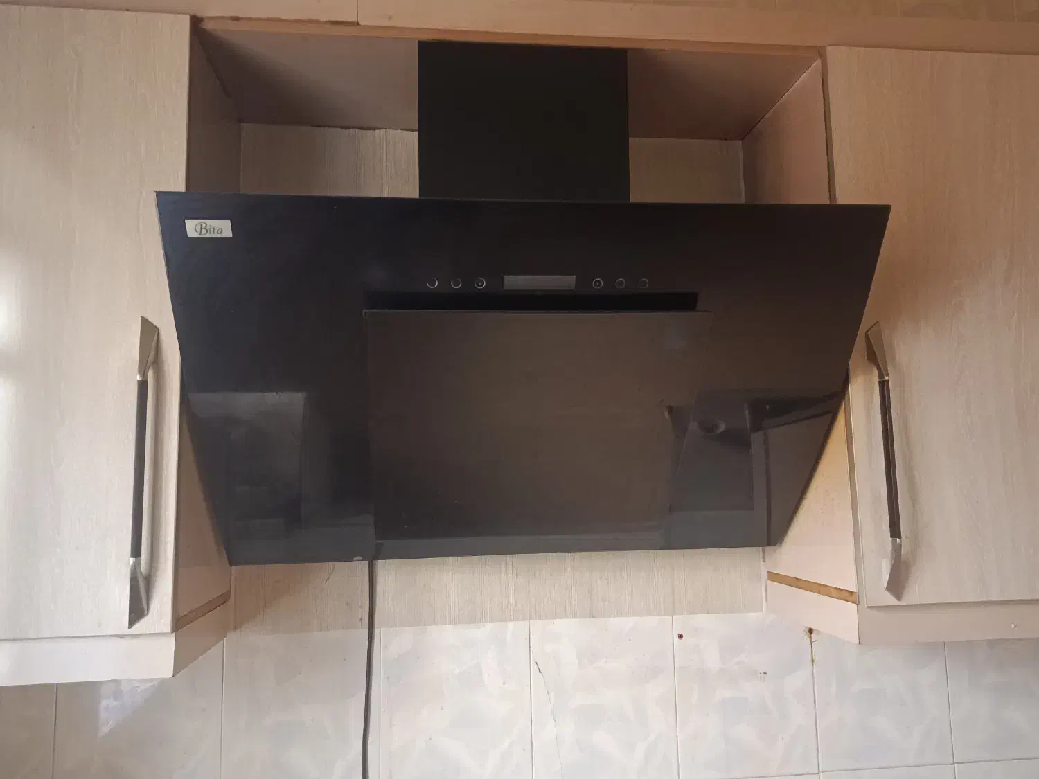 هود بیتا درحد نو|هود|خرمآباد, |دیوار