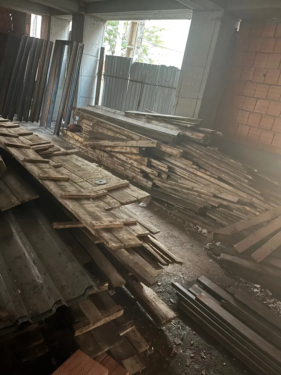 دستگاه برش برقی و تخته قالب|ماشین‌آلات صنعتی|آمل, |دیوار