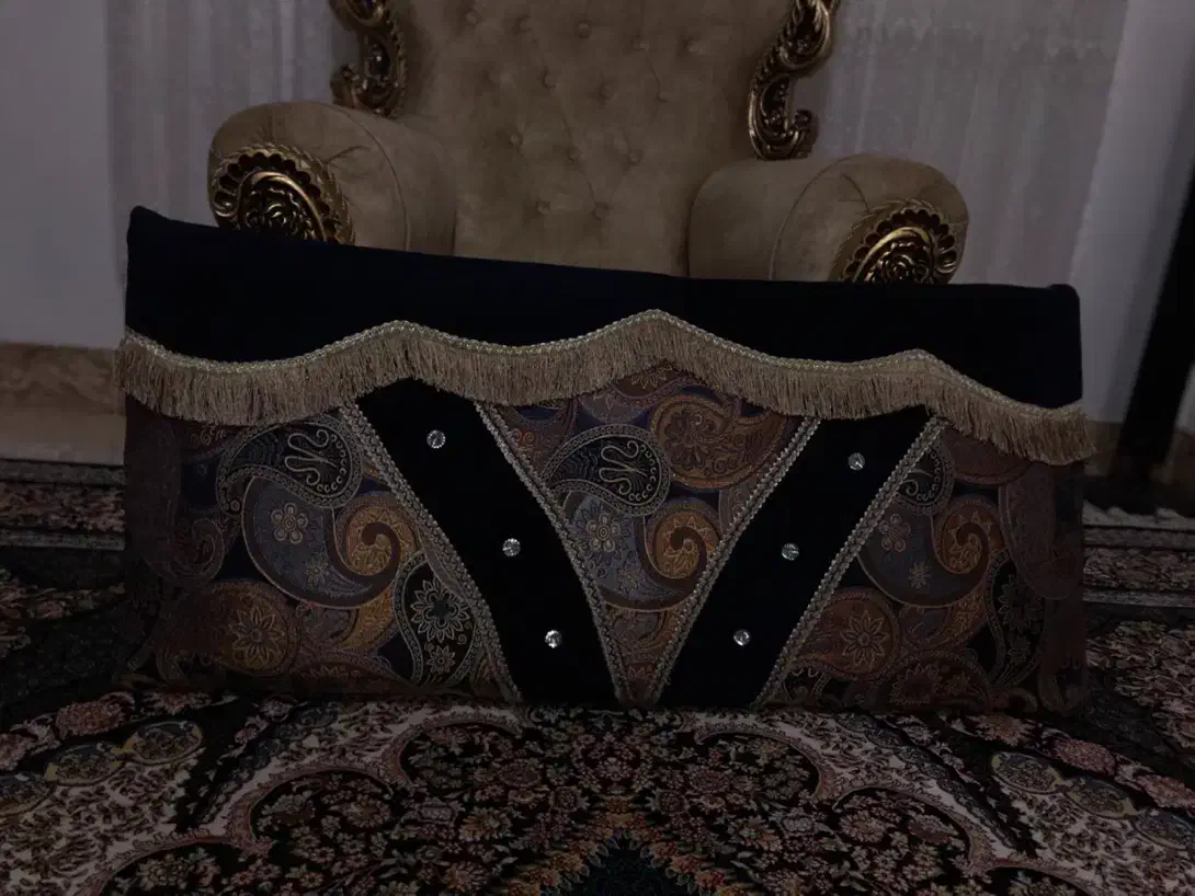 قالی پشتی سون|پشتی|زرگرشهر, |دیوار