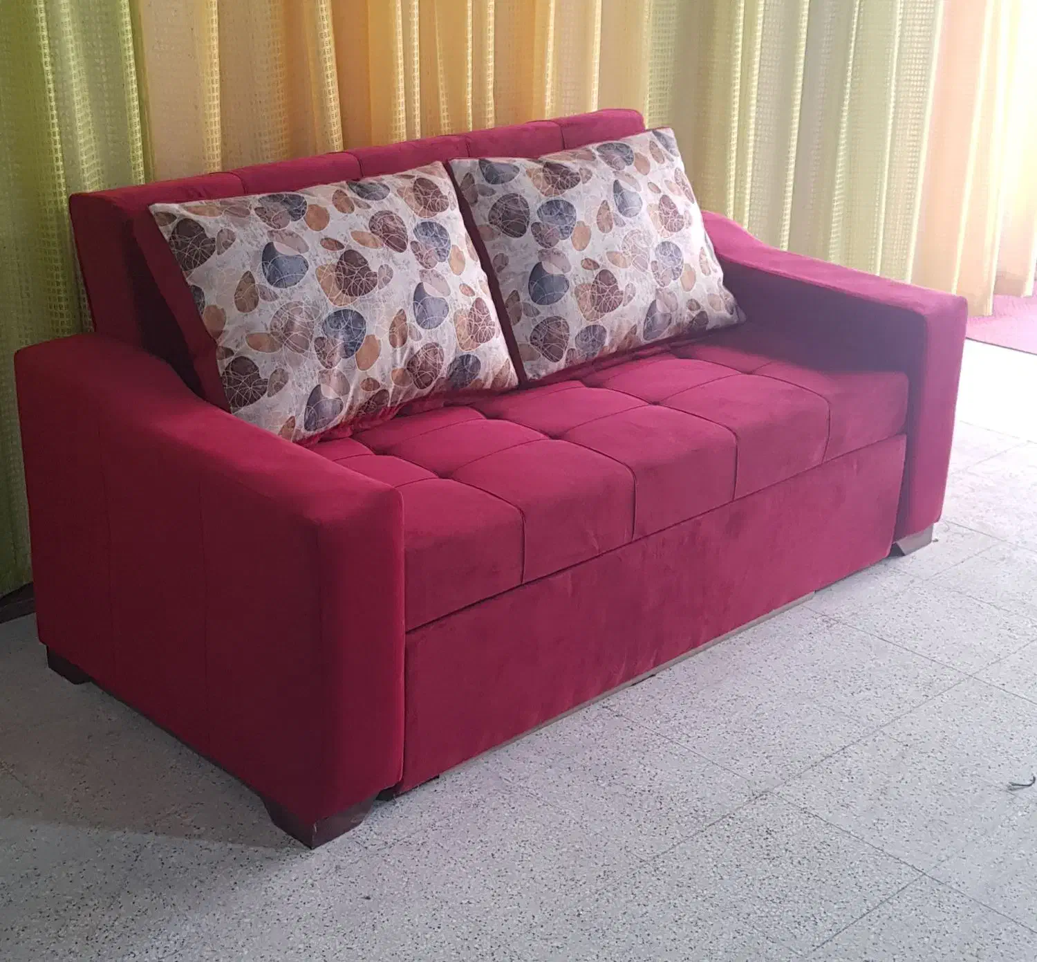 مبل تختخوابشو مدل گرند|مبلمان خانگی و میز عسلی|چهاردانگه (تهران), |دیوار