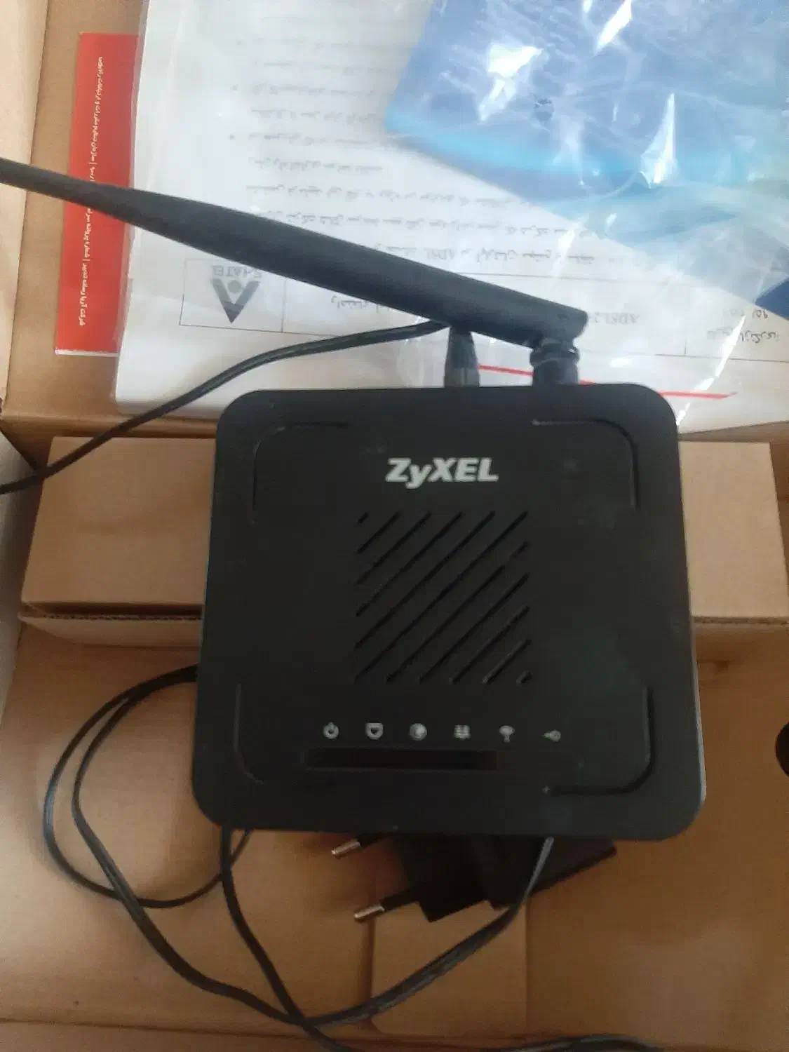 مودم  ZyXEL|مودم و تجهیزات شبکه|کرج, عظیمیه|دیوار