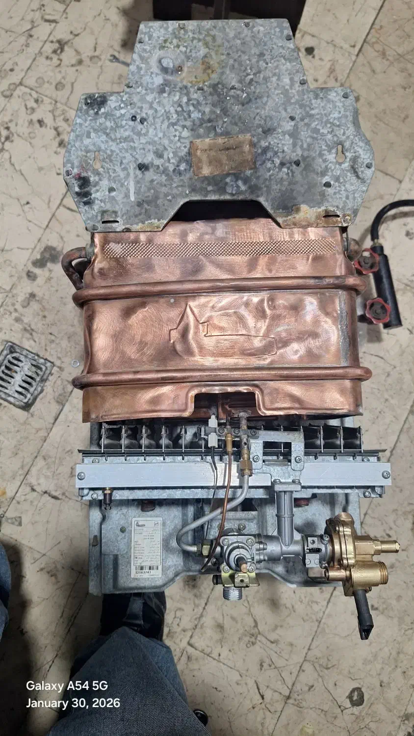 ابگرمکن سرویس شده ۳۱۱۵|آبگرمکن، پکیج، شوفاژ|مشکین‌دشت, |دیوار