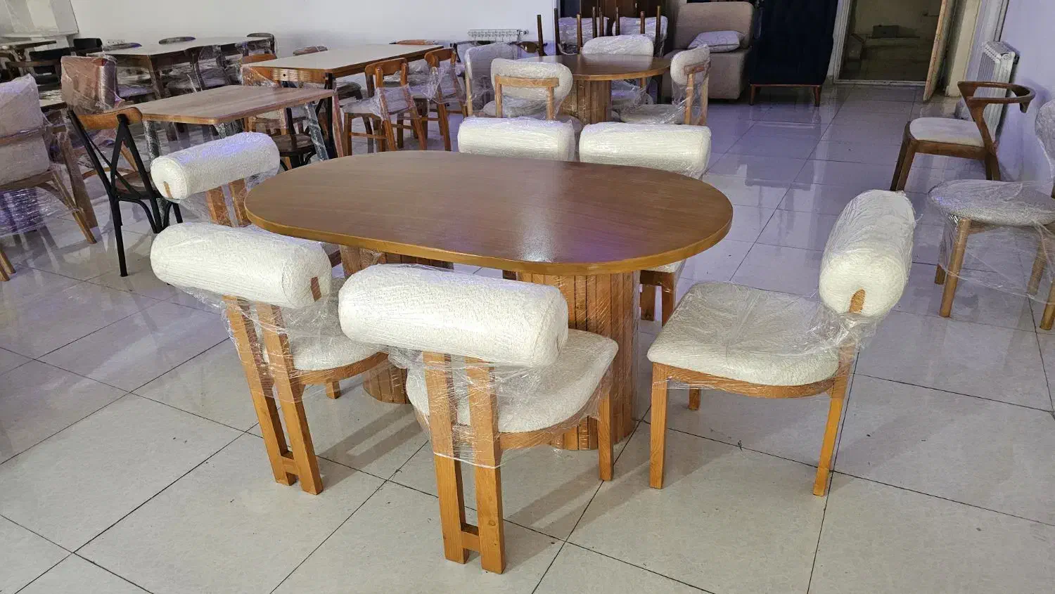 میزناهارخوری|میز و صندلی غذاخوری|رشت, رودبارتان|دیوار