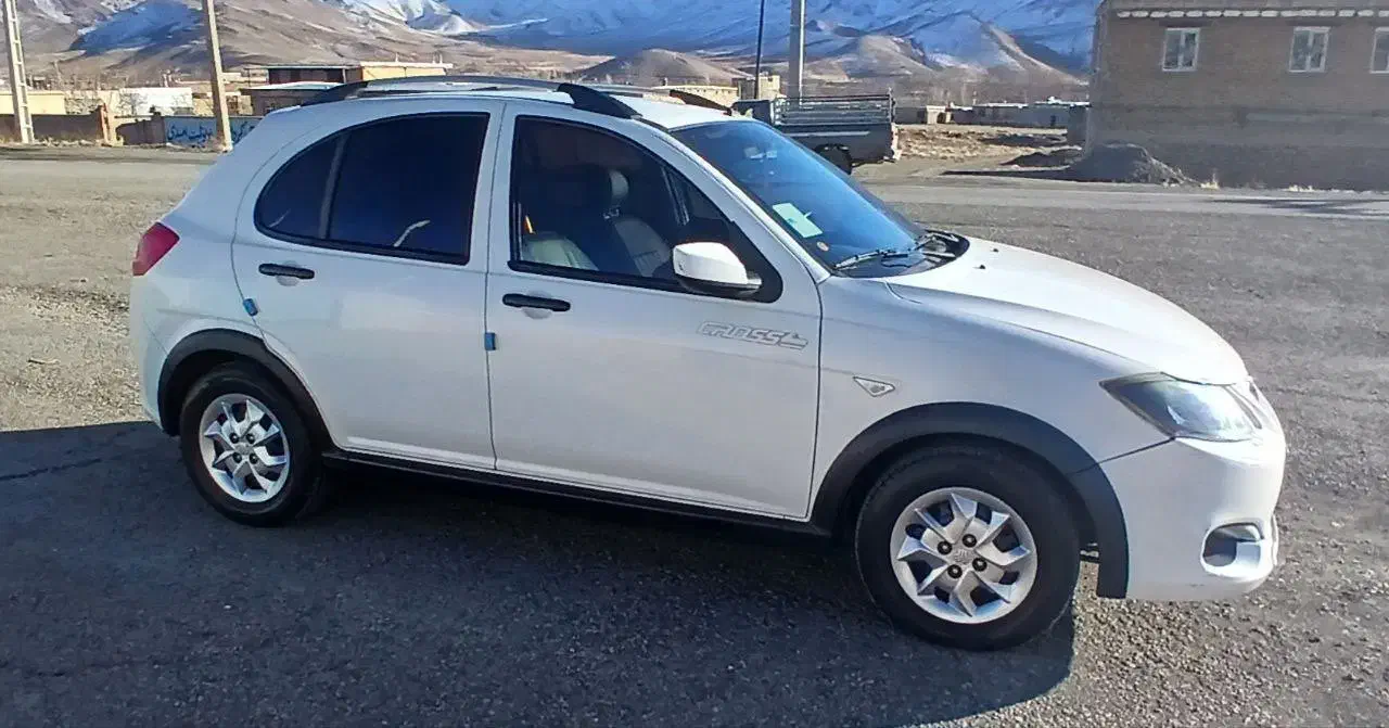 کوییک ۹۸|خودرو سواری و وانت|ملایر, |دیوار