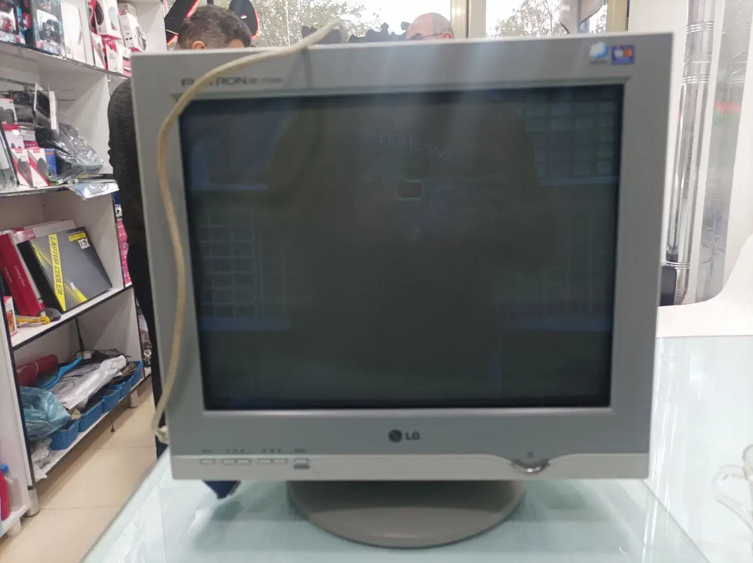 مانیتور crt|قطعات و لوازم جانبی رایانه|بوکان, |دیوار