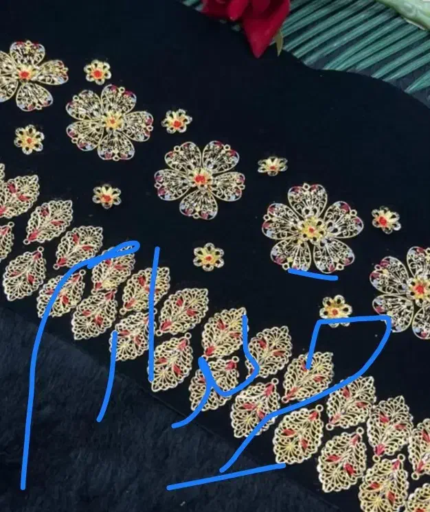 طلا(گل لچک)|جواهرات|لردگان, |دیوار