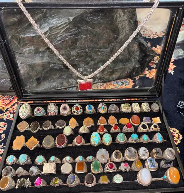 کلکسیون انگشتر|کلکسیون اشیاء عتیقه|سیرجان, |دیوار