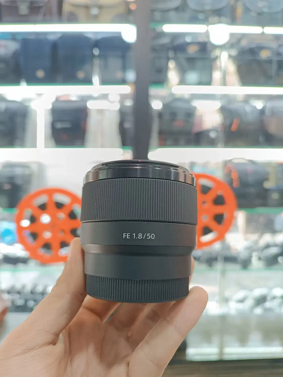 lens Sony 50 f1.8|دوربین عکاسی و فیلم‌برداری|تهران, پامنار|دیوار