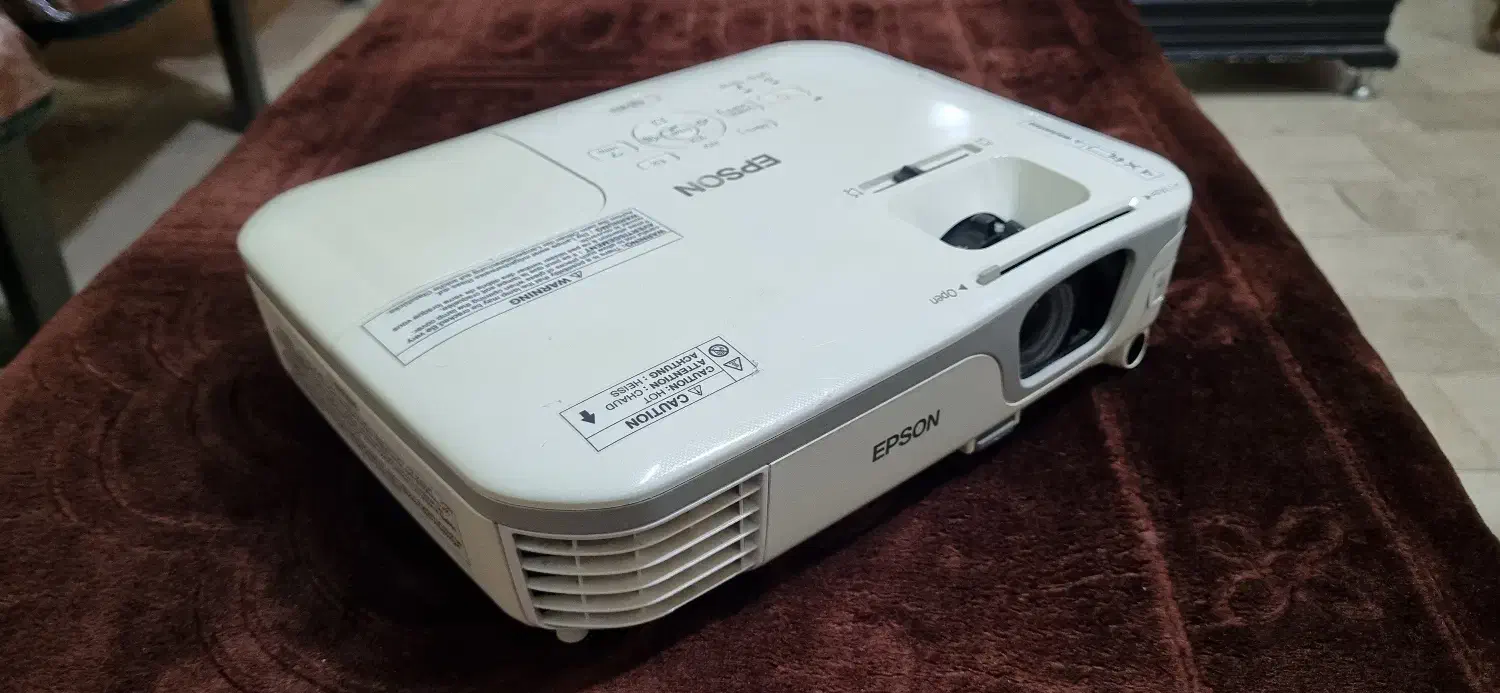 ویدئو پروژکتور Epson لنز شیشه|تلویزیون و پروژکتور|خوی, |دیوار