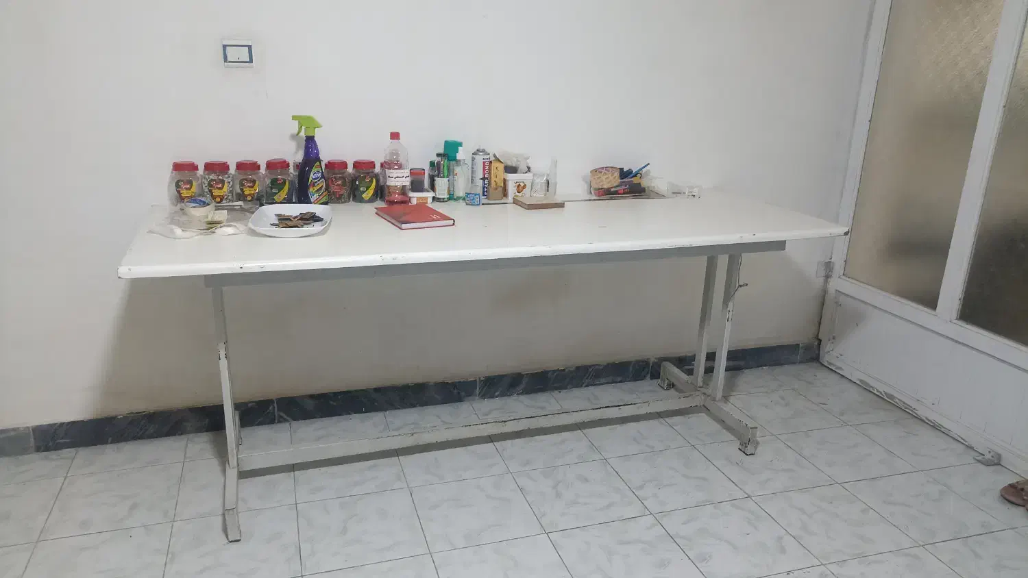 میز|میز تحریر و کامپیوتر|تبریز, |دیوار