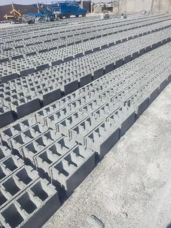 بلوک دیواری ۱۴کیلویی و توپر ۱۵و۲۰|مصالح و تجهیزات ساختمان|شاهینشهر, گزبرخوار|دیوار