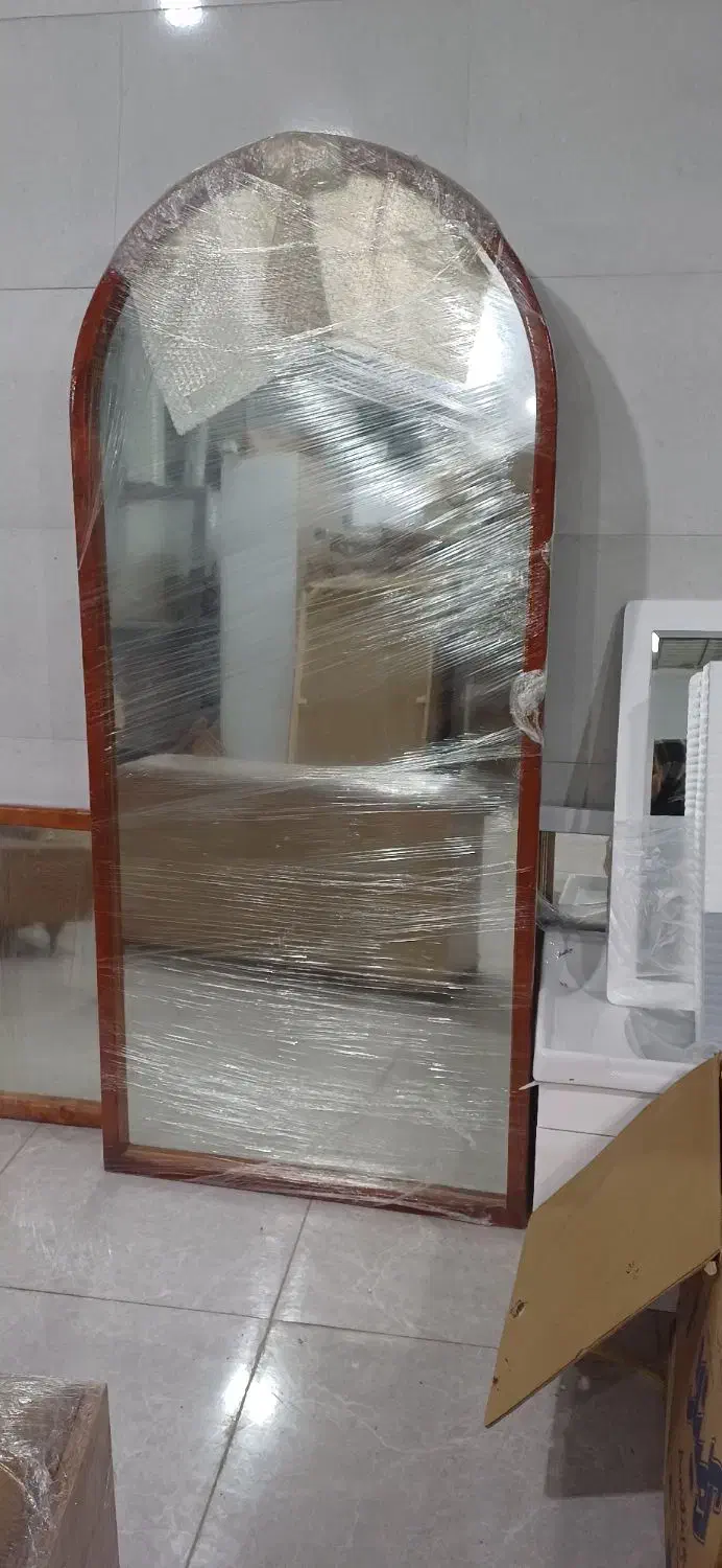 تاج دار اینه قدی پرنیا|آینه|خرم‌آباد, |دیوار