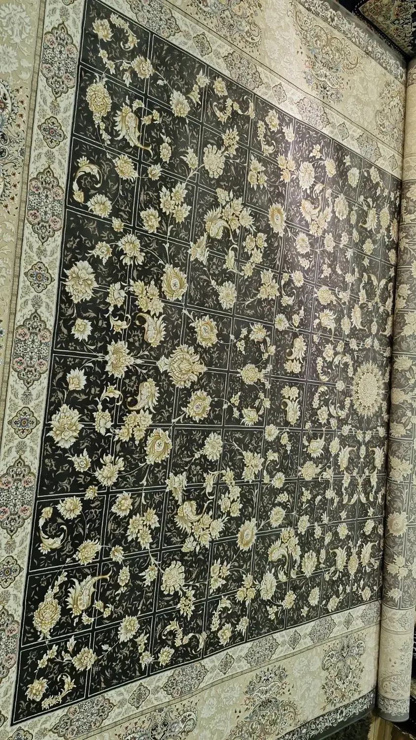 یک عدد قالی ۱۲ متری نو|فرش|بم, |دیوار