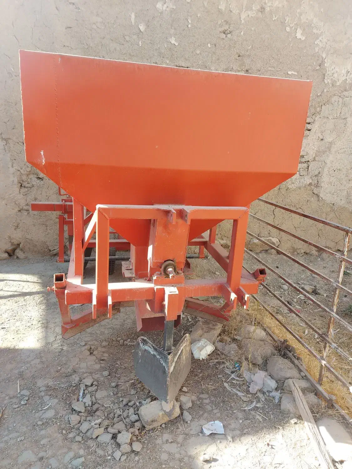 لوله ۶۳وسایل کشاورزی ،لوله بارانی|ماشین‌آلات صنعتی|رزن, |دیوار