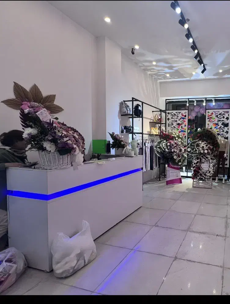 وسایل بوتیک به فروش میرسد|حراج|آمل, |دیوار