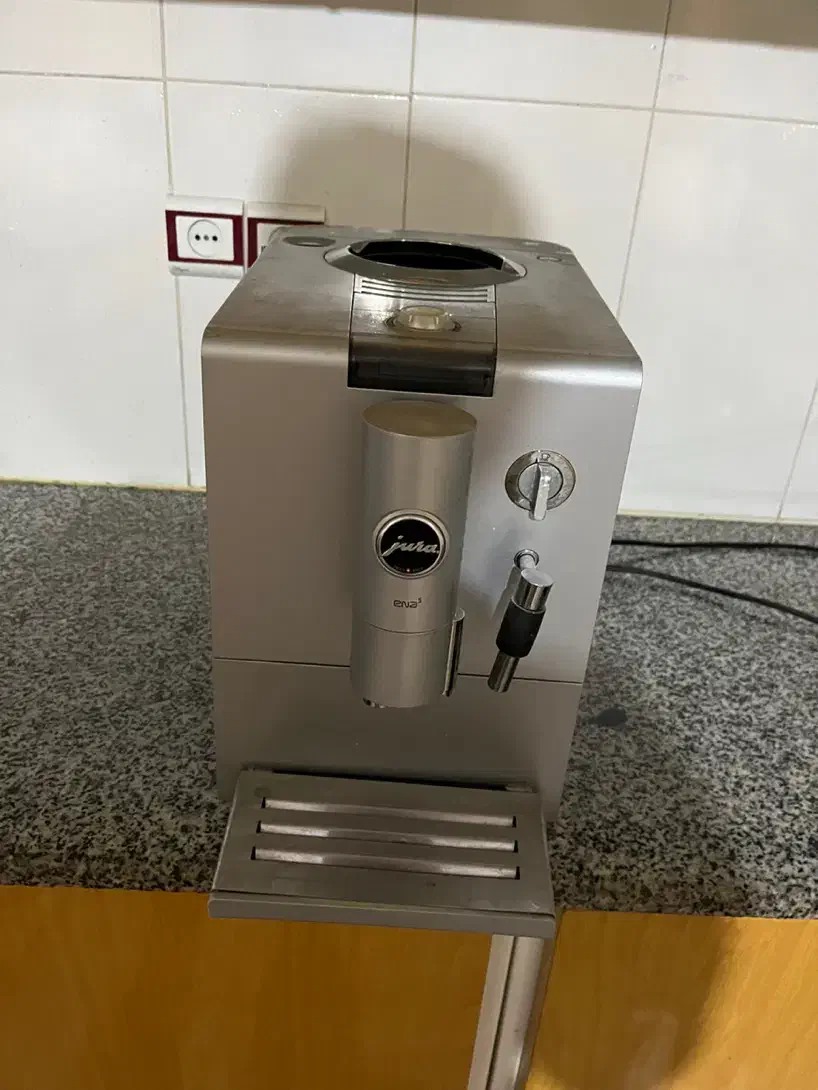 قهوه ساز تمام اتومات با اسیاب|سماور، چای‌ساز، قهوه‌ساز|زاهدان, |دیوار