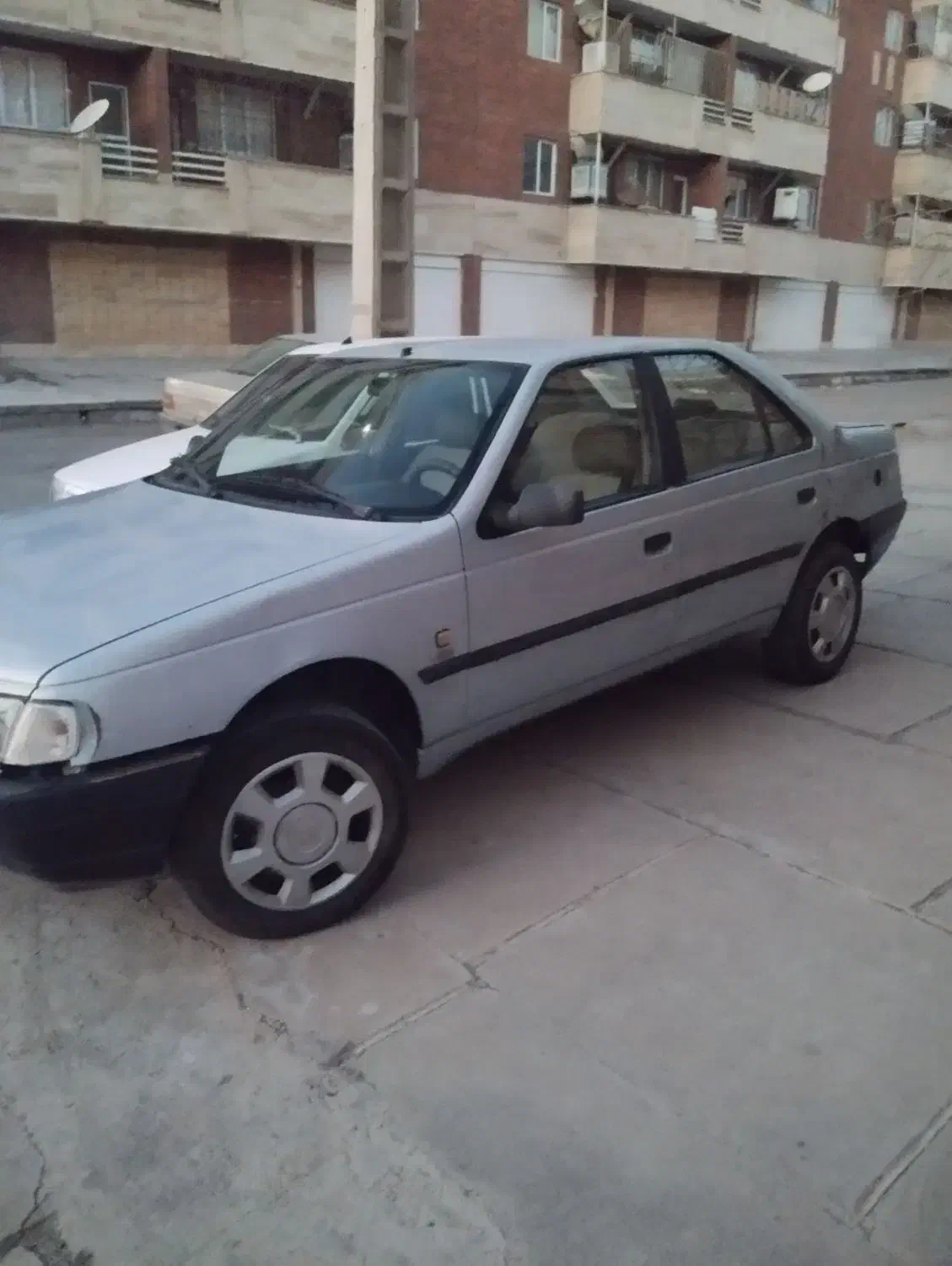 پژو روا|خودرو سواری و وانت|سیرجان, |دیوار