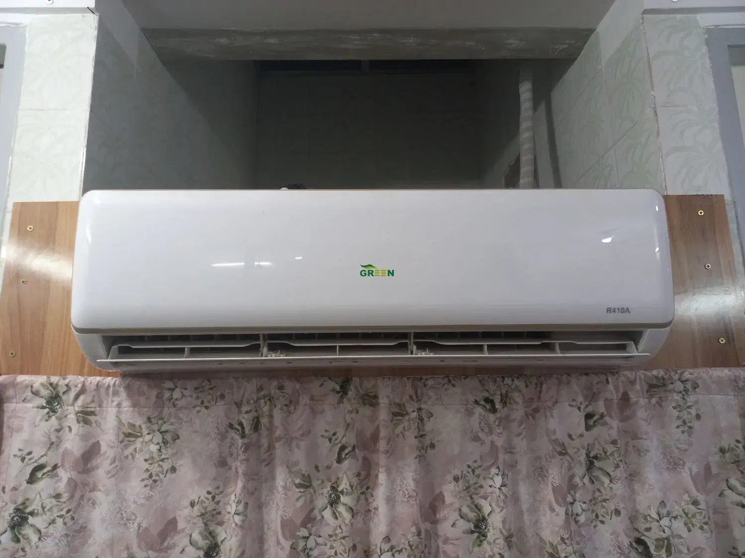 کولر گازی|کولر گازی و فن‌کوئل|میبد, |دیوار