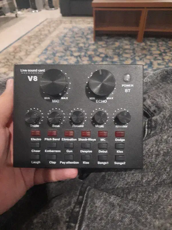 کارت صدای v8 حرفه ای با تخفیف|آلات موسیقی|سمنان, |دیوار