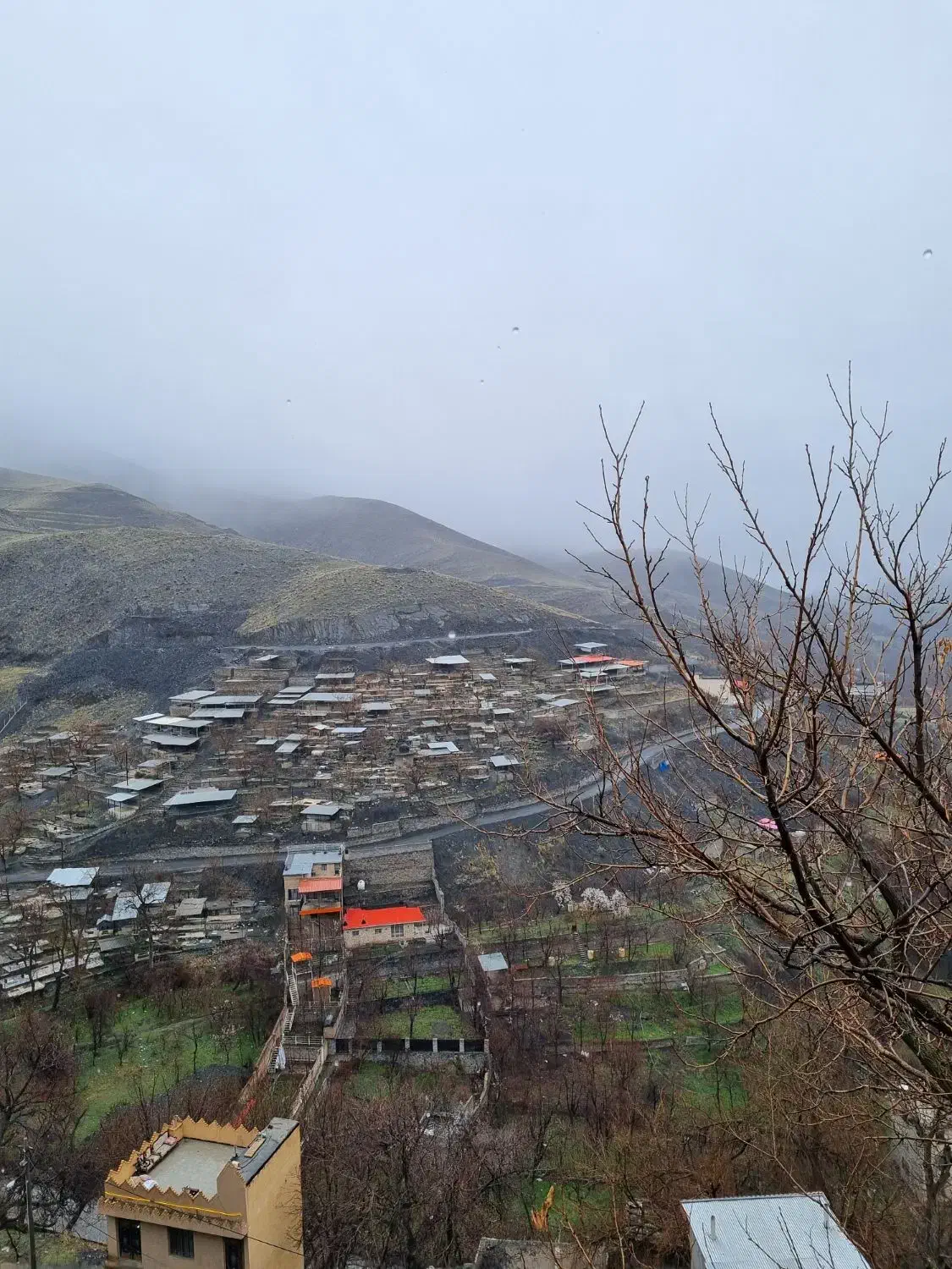 اجاره ی ویلا و سوییت در روستای کنگ در شب یلدا|اجارهٔ کوتاهمدت ویلا و باغ|طرقبه, |دیوار