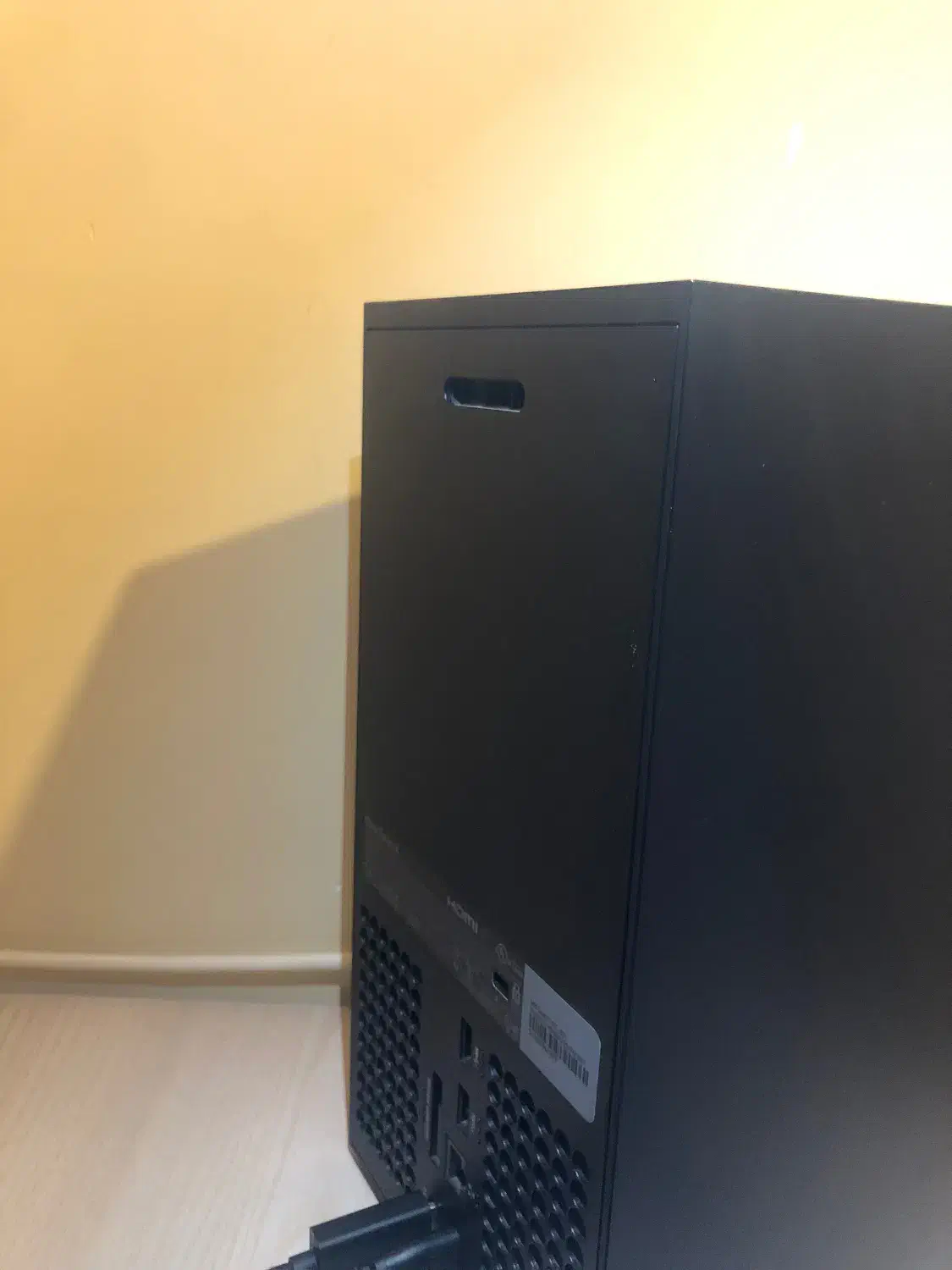 Xbox series X کم کار|کنسول، بازی ویدئویی و آنلاین|کرج, مصباح|دیوار